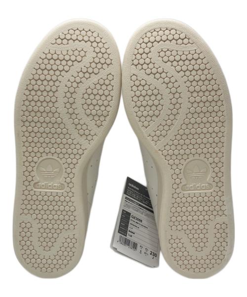 adidas（アディダス）adidas (アディダス) 別注STAN SMITH EDIFICE/IENA ホワイト サイズ:23 未使用品の古着・服飾アイテム