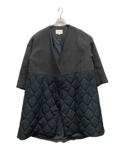 ENFOLD（エンフォルド）ENFOLD (エンフォルド) 圧縮ビーバーキルティングAラインコート グレー サイズ:36の古着・服飾アイテム