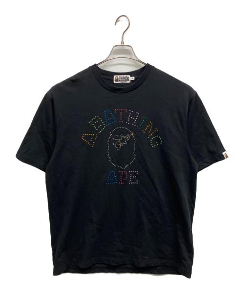 A BATHING APE（アベイシングエイプ）A BATHING APE (アベイシングエイプ) RHINESTONE COLLEGE RELAXED FIT T-SHIRT ブラック サイズ:Mの古着・服飾アイテム