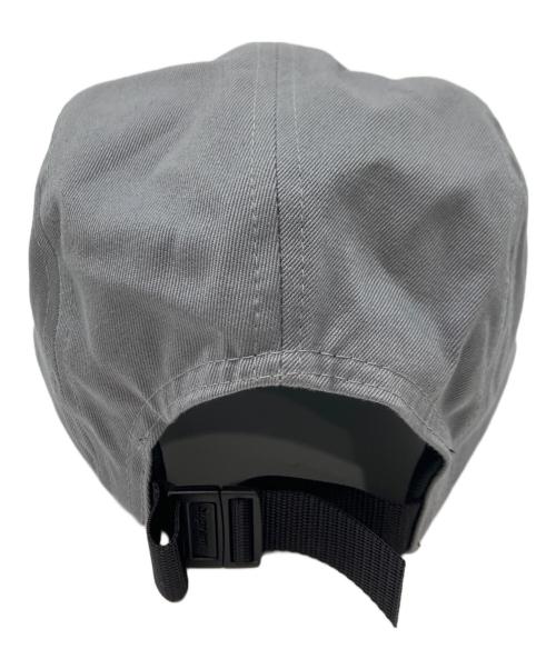 SUPREME（シュプリーム）Supreme (シュプリーム) Top Zip Camp Cap グレー サイズ:下記参照の古着・服飾アイテム