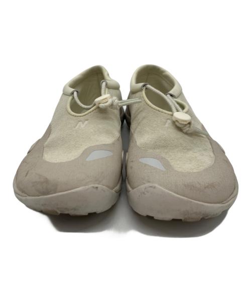 NEW BALANCE（ニューバランス）NEW BALANCE (ニューバランス) スリッポン アイボリー サイズ:24.5㎝の古着・服飾アイテム