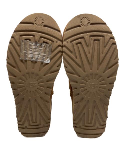 UGG（アグ）UGG (アグ) UGG Classic Ultra Mini Platform ベージュ サイズ:23の古着・服飾アイテム