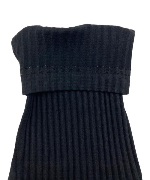 HOMME PLISSE ISSEY MIYAKE（オム プリッセ イッセイ ミヤケ）HOMME PLISSE ISSEY MIYAKE (オム プリッセ イッセイ ミヤケ) BASICSプリーツカーディガン ブラック サイズ:2の古着・服飾アイテム