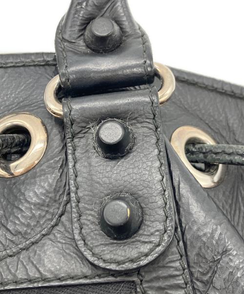 BALENCIAGA（バレンシアガ）BALENCIAGA (バレンシアガ) Classic Mini Pompon Hand Bag ブラックの古着・服飾アイテム