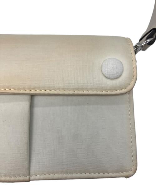 Maison Margiela（メゾンマルジェラ）Maison Margiela (メゾンマルジェラ) NEW LOCK Horizontal ホワイトの古着・服飾アイテム