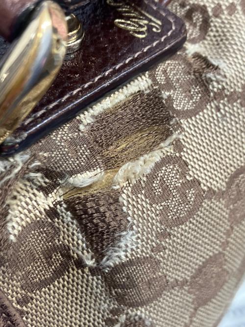 GUCCI（グッチ）GUCCI (グッチ) GGアビーショルダーバック ベージュの古着・服飾アイテム