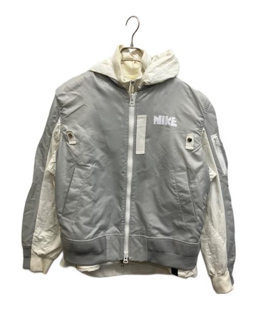 NIKE（ナイキ）NIKE (ナイキ) sacai (サカイ) NRG Layered Bomber Jacket　レイヤードボンバージャケット グレー Grey Fog サイズ:Lの古着・服飾アイテム