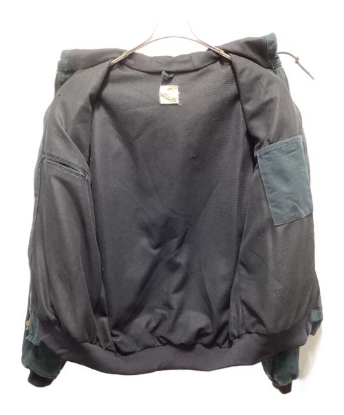 CarHartt（カーハート）CarHartt (カーハート) アクティブジャケット ブラック サイズ:Largeの古着・服飾アイテム