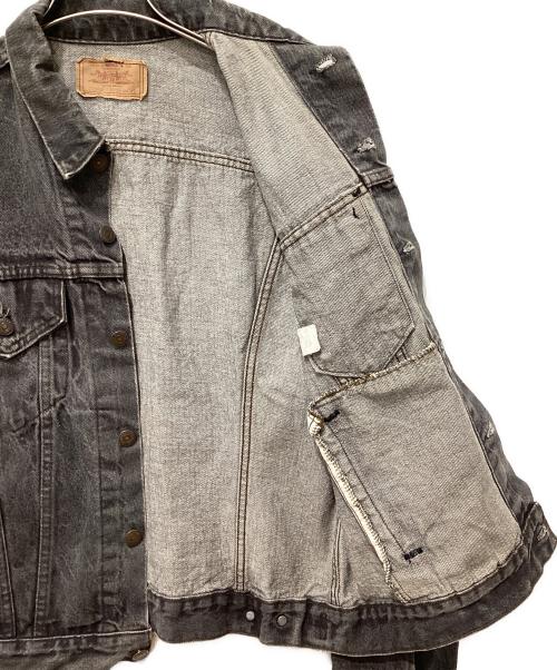 LEVI'S（リーバイス）LEVI'S (リーバイス) 先染めブラックデニムジャケット ブラック サイズ:42の古着・服飾アイテム
