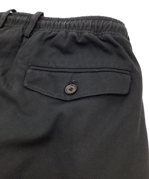 MARKAWARE（マーカウェア）MARKAWARE (マーカウェア) TRIPLE PLEATED EASY TROUSERS ブラック サイズ:２の古着・服飾アイテム