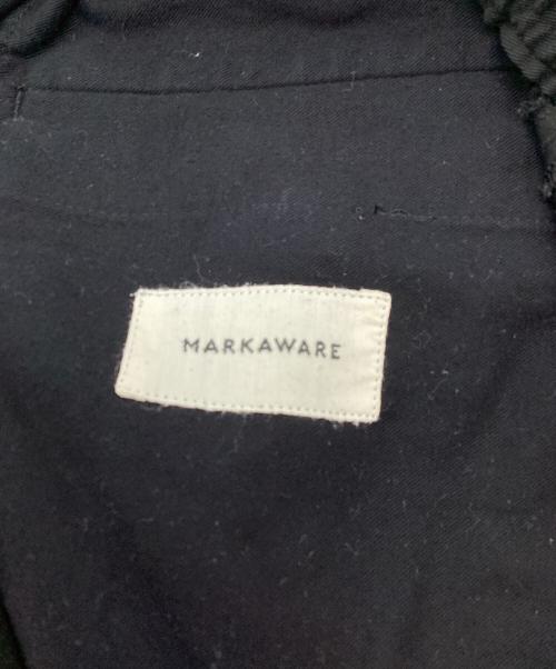 MARKAWARE（マーカウェア）MARKAWARE (マーカウェア) TRIPLE PLEATED EASY TROUSERS ブラック サイズ:２の古着・服飾アイテム