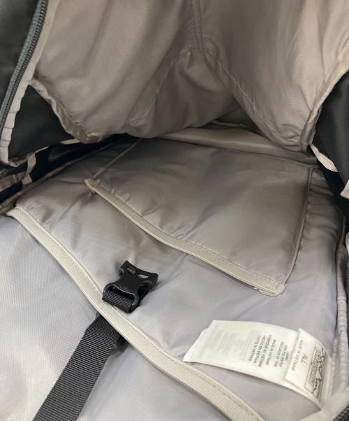 Patagonia（パタゴニア）Patagonia (パタゴニア) Refugio Pack　レフュジオ　バックパック　リュック ブラックの古着・服飾アイテム