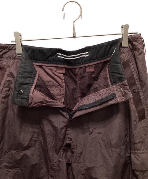 STONE ISLAND（ストーンアイランド）STONE ISLAND (ストーンアイランド) ナイロンメタルカーゴパンツ ボルドー サイズ:３３の古着・服飾アイテム