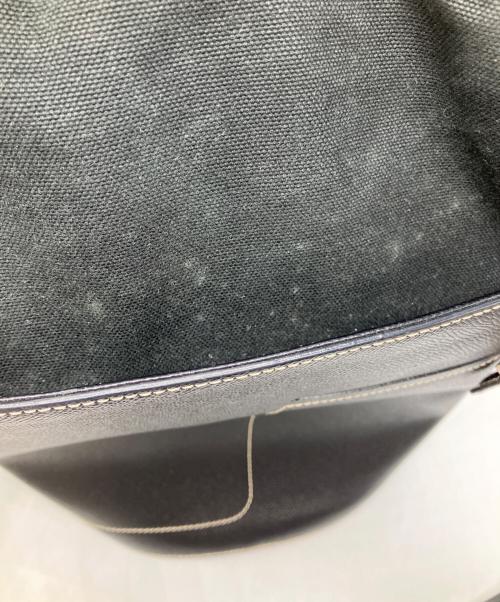 BALLY（バリー）BALLY (バリー) バケツ型ショルダーバッグ ブラックの古着・服飾アイテム