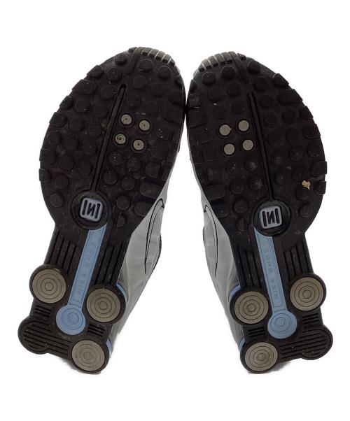 NIKE（ナイキ）NIKE (ナイキ) SHOX R4 シルバー サイズ:26.5の古着・服飾アイテム