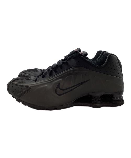 NIKE（ナイキ）NIKE (ナイキ) SHOX R4 ブラック サイズ:27の古着・服飾アイテム
