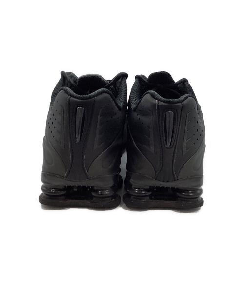 NIKE（ナイキ）NIKE (ナイキ) SHOX R4 ブラック サイズ:27の古着・服飾アイテム