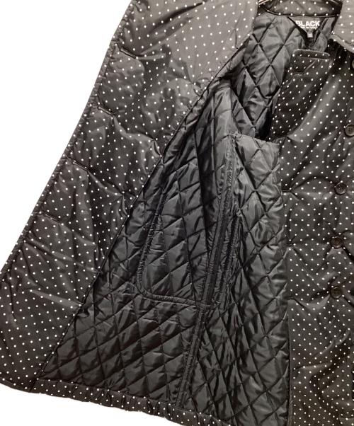BLACK COMME des GARCONS（ブラックコムデギャルソン）BLACK COMME des GARCONS (ブラックコムデギャルソン) 丸襟キルティングドットコート ブラック サイズ:XSの古着・服飾アイテム