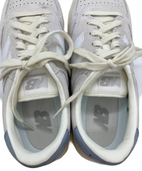 NEW BALANCE（ニューバランス）NEW BALANCE (ニューバランス) スニーカー ベージュ サイズ:25の古着・服飾アイテム