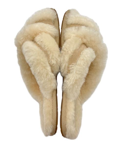 UGG（アグ）UGG (アグ) スカッフィータ アイボリー サイズ:24の古着・服飾アイテム