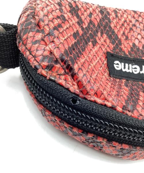 SUPREME（シュプリーム）Supreme (シュプリーム) スネークスタッシュポーチ レッドの古着・服飾アイテム