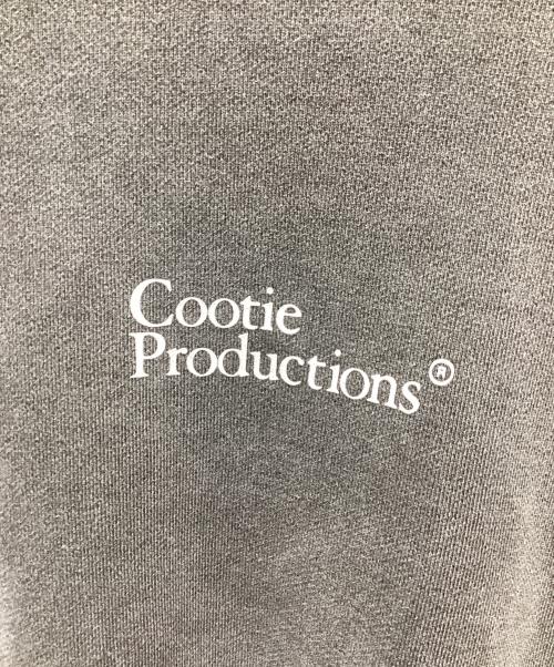 COOTIE PRODUCTIONS（クーティープロダクツ）COOTIE PRODUCTIONS (クーティープロダクツ) クルーネックスウェット グレー サイズ:Mの古着・服飾アイテム