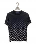 LOUIS VUITTONルイ ヴィトン）の古着「モノグラム グラディエント Tシャツ」｜ブラック