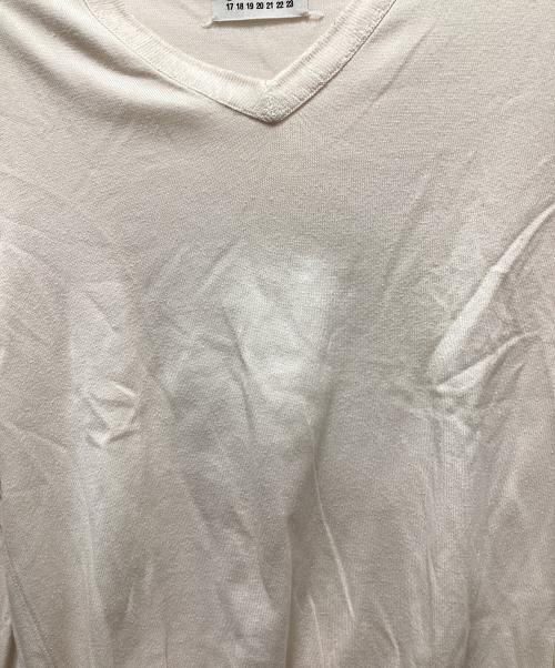Maison Margiela（メゾンマルジェラ）Maison Margiela (メゾンマルジェラ) Vネックニット アイボリー サイズ:Ｍの古着・服飾アイテム