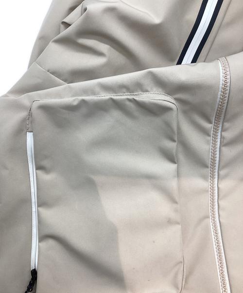 OAKLEY（オークリー）OAKLEY (オークリー) Latitude Gore-Tex Rc Jacket ベージュ サイズ:Ｍの古着・服飾アイテム
