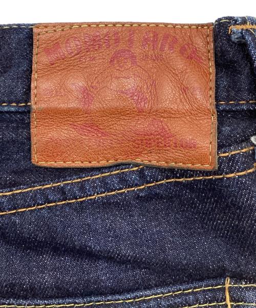 MOMOTARO JEANS（桃太郎ジーンズ）MOMOTARO JEANS (桃太郎ジーンズ) 出陣タイトストレート インディゴ サイズ:Ｗ32の古着・服飾アイテム