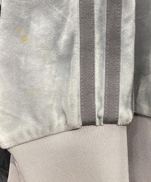 adidas（アディダス）adidas (アディダス) ベッケンバウアー ベロア トラックジャケット グレー サイズ:Lの古着・服飾アイテム