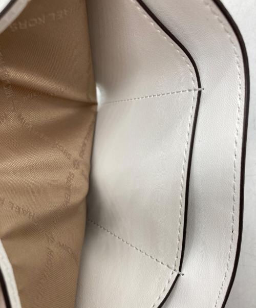 MICHAEL KORS（マイケルコース）MICHAEL KORS (マイケルコース) 財布 グリーンの古着・服飾アイテム