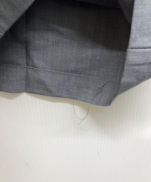 EMESTUDIOS（エメ スタジオズ）EMESTUDIOS (エメ スタジオズ) タックパンツ グレー サイズ:36の古着・服飾アイテム