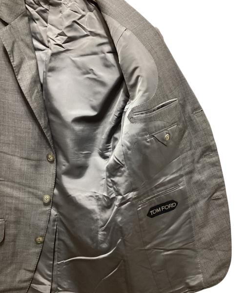 TOM FORD（トムフォード）TOM FORD (トムフォード) 3Bセットアップスーツ グレー サイズ:48の古着・服飾アイテム