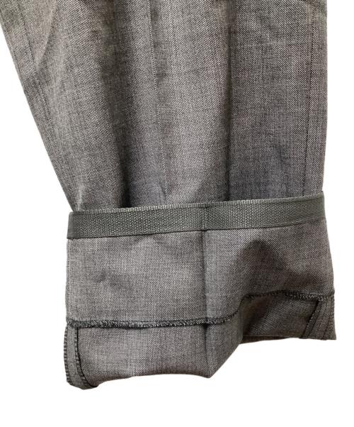 TOM FORD（トムフォード）TOM FORD (トムフォード) 3Bセットアップスーツ グレー サイズ:48の古着・服飾アイテム