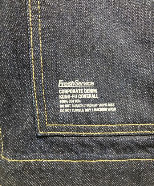 FreshService（フレッシュサービス）FreshService (フレッシュサービス) CORPORATE DENIM KUNG-FU COVERALL インディゴ サイズ:Lの古着・服飾アイテム