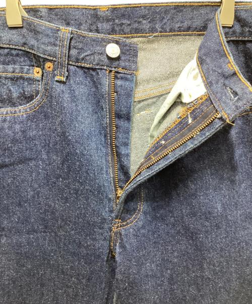 LEVI'S（リーバイス）LEVI'S (リーバイス) 80`s501デニムパンツ インディゴ サイズ:W32×L34の古着・服飾アイテム