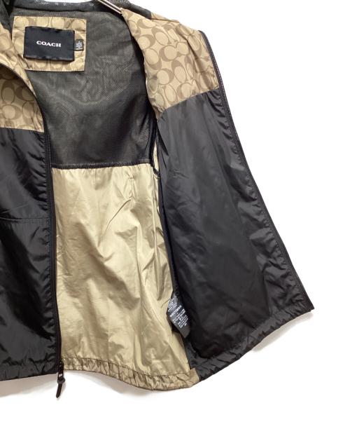 COACH（コーチ）COACH (コーチ) シグネチャーウインドブレーカー ブラック×ベージュ サイズ:Sの古着・服飾アイテム
