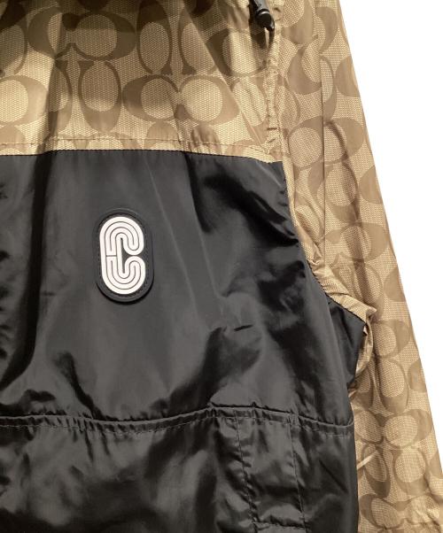 COACH（コーチ）COACH (コーチ) シグネチャーウインドブレーカー ブラック×ベージュ サイズ:Sの古着・服飾アイテム