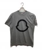 MONCLERモンクレール）の古着「スタッズロゴTシャツ」｜グレー