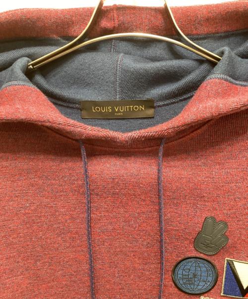LOUIS VUITTON（ルイ ヴィトン）LOUIS VUITTON (ルイ ヴィトン) LVカップ1854 ロゴパッチ フーディー レッド サイズ:XSの古着・服飾アイテム