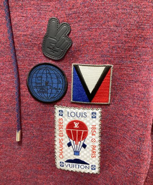 LOUIS VUITTON（ルイ ヴィトン）LOUIS VUITTON (ルイ ヴィトン) LVカップ1854 ロゴパッチ フーディー レッド サイズ:XSの古着・服飾アイテム