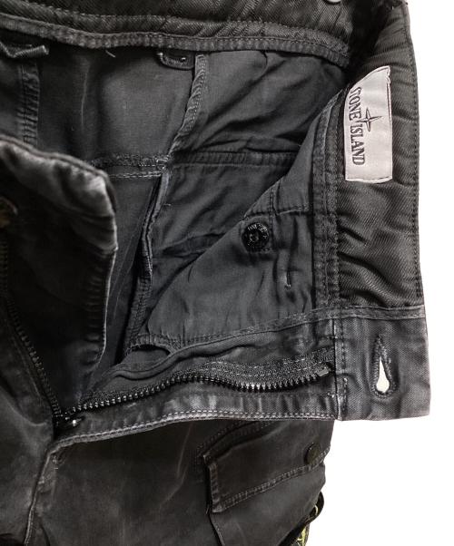 STONE ISLAND（ストーンアイランド）STONE ISLAND (ストーンアイランド) ガーメントダイストレッチカーゴパンツ ブラック サイズ:W29の古着・服飾アイテム