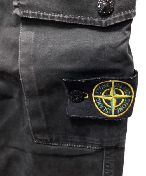STONE ISLAND（ストーンアイランド）STONE ISLAND (ストーンアイランド) ガーメントダイストレッチカーゴパンツ ブラック サイズ:W29の古着・服飾アイテム