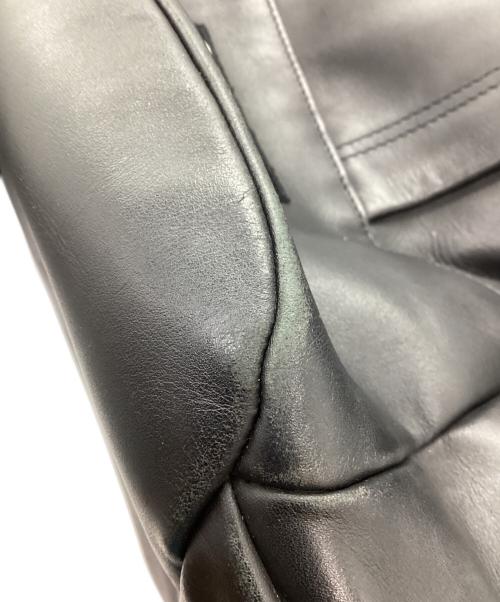 SUPREME（シュプリーム）Supreme (シュプリーム) Leather Backpack ブラックの古着・服飾アイテム