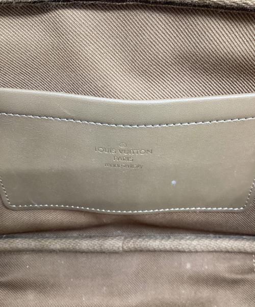 LOUIS VUITTON（ルイ ヴィトン）LOUIS VUITTON (ルイ ヴィトン) ユーティリティ・クロス・ボディバッグ ブラウンの古着・服飾アイテム