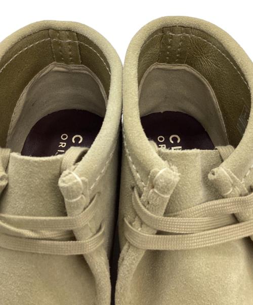 CLARKS ORIGINALS（クラークス オリジナルズ）Clarks Originals (クラークス オリジナルズ) ワラビーブーツ ベージュ サイズ:26.5の古着・服飾アイテム