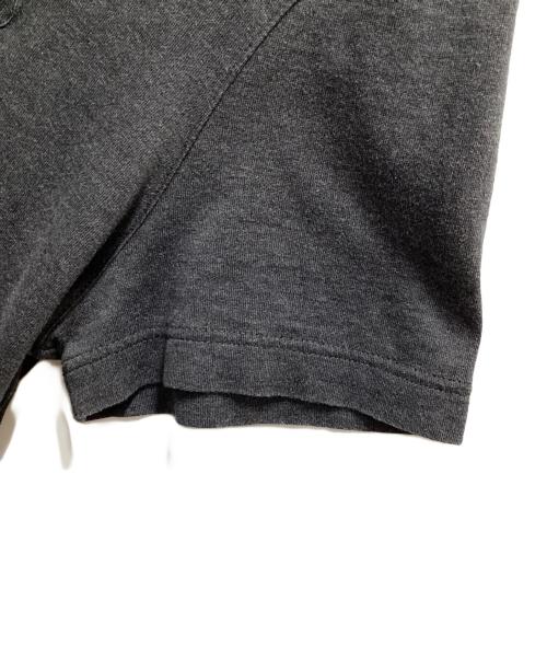 LOUIS VUITTON（ルイ ヴィトン）LOUIS VUITTON (ルイ ヴィトン) サークルLV刺繍入り クルーネック半袖Tシャツ グレー サイズ:XSの古着・服飾アイテム