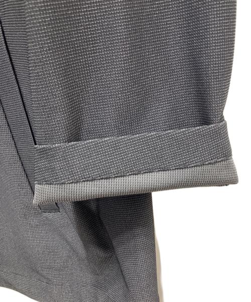 BLACK LABEL CRESTBRIDGE（ブラックレーベル クレストブリッジ）BLACK LABEL CRESTBRIDGE (ブラックレーベル クレストブリッジ) ライトメッシュカーディガン グレー サイズ:Mの古着・服飾アイテム