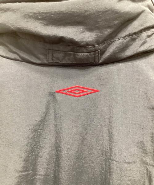 UMBRO（アンブロ）UMBRO (アンブロ) JOURNAL STANDARD (ジャーナルスタンダード) EX WARM UP PRIMAROFT BLOUSON ブラック サイズ:Mの古着・服飾アイテム